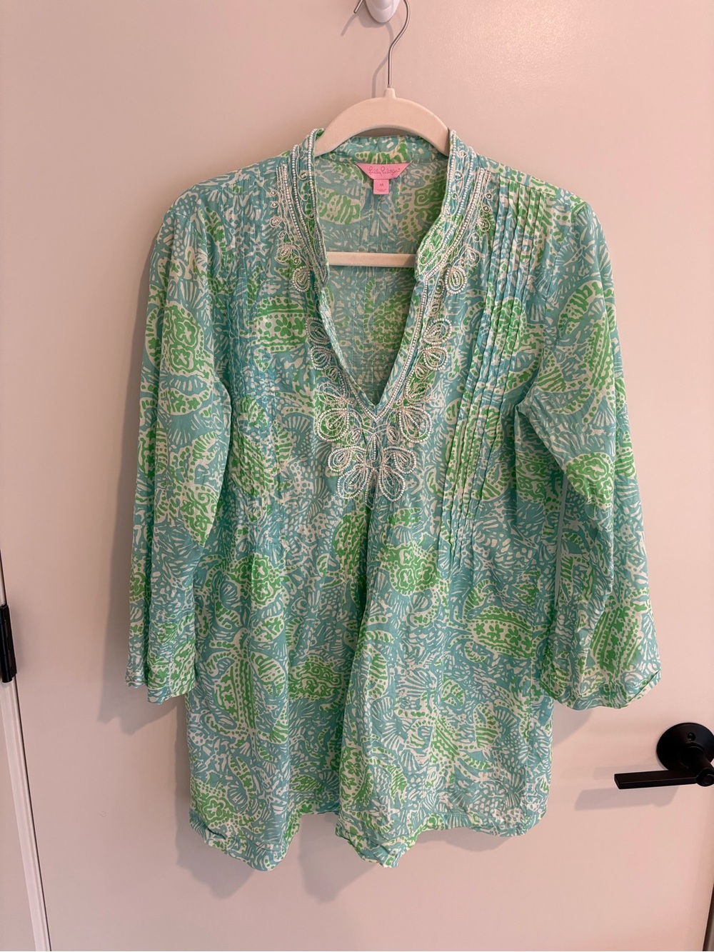 Lilly Pulitzer Green Blue Printed V-Neck Tunic Top Beaded Neckline Cotton 55351
